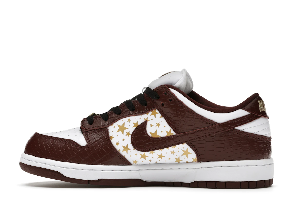 Vue 20 de Nike SB Dunk Low Supreme Stars Barkroot Brown (2021)