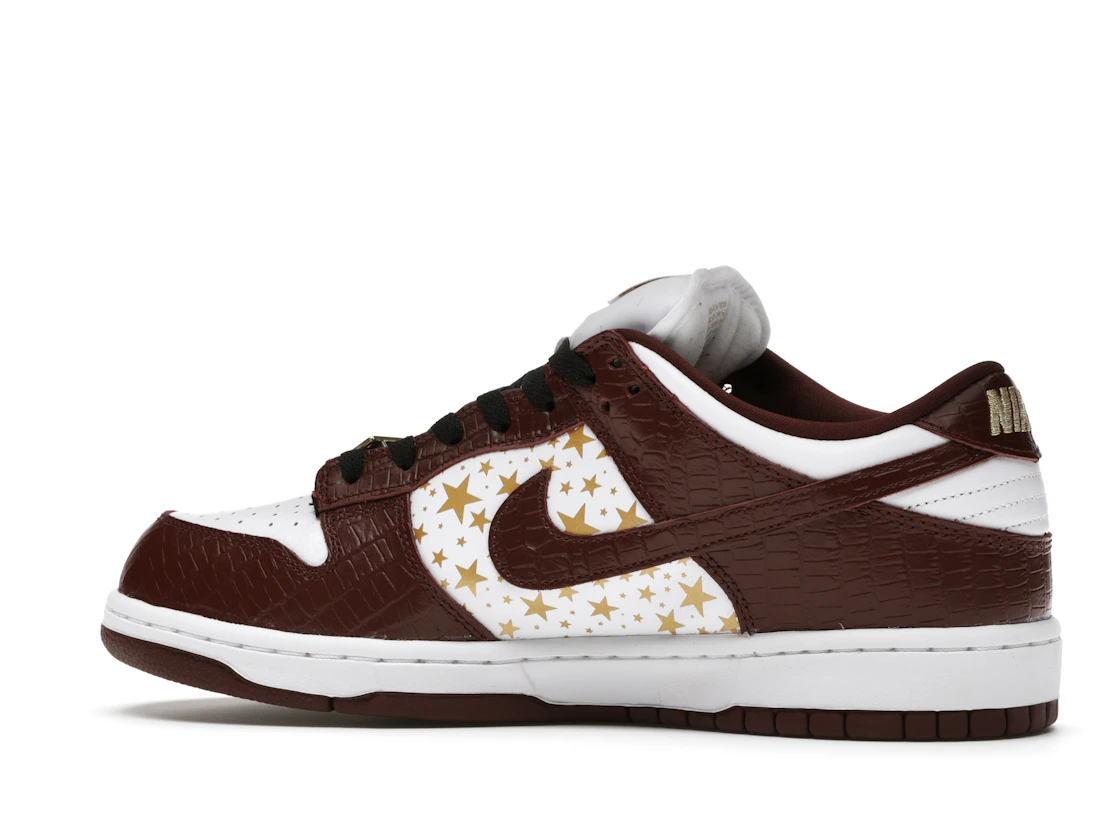Vue 21 de Nike SB Dunk Low Supreme Stars Barkroot Brown (2021)