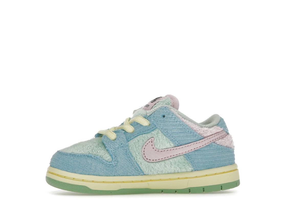 Vue 18 de Nike SB Dunk Low Verdy Visty (TD)