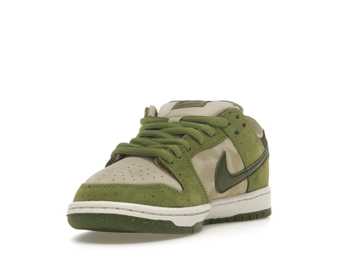 Vue 13 de Nike SB Dunk Low Yuto Horigome Matcha