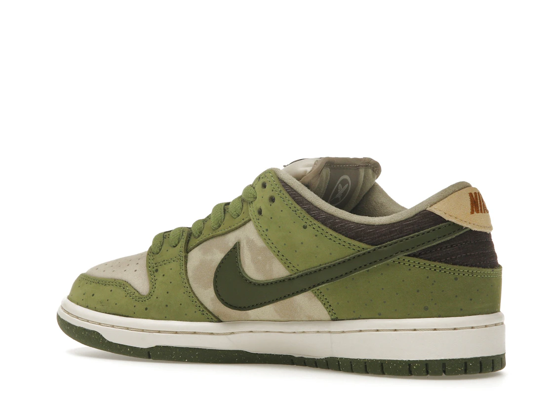 Vue 22 de Nike SB Dunk Low Yuto Horigome Matcha
