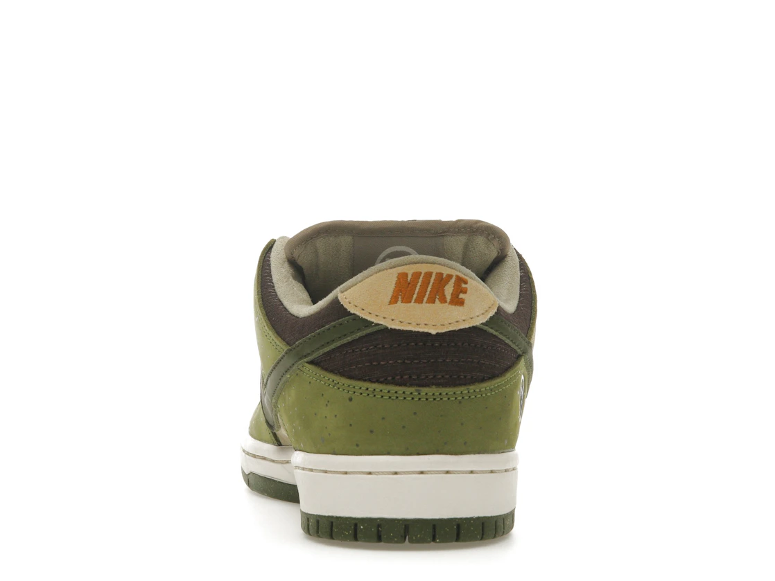 Vue 27 de Nike SB Dunk Low Yuto Horigome Matcha