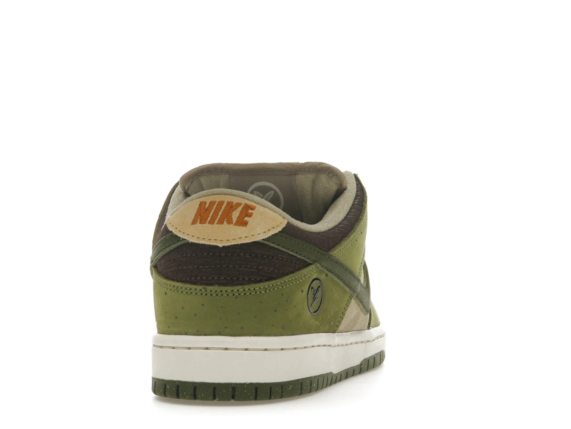 Vue 29 de Nike SB Dunk Low Yuto Horigome Matcha