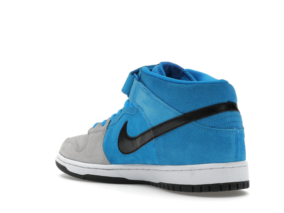Vue 24 de Nike SB Dunk Mid Beavis