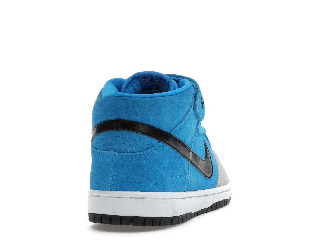 Vue 30 de Nike SB Dunk Mid Beavis