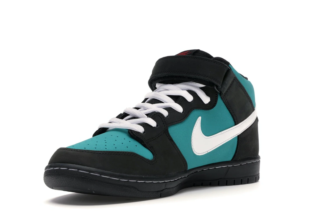 Vue 14 de Nike SB Dunk Mid Griffey