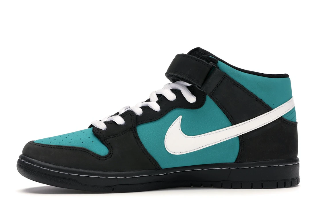 Vue 18 de Nike SB Dunk Mid Griffey