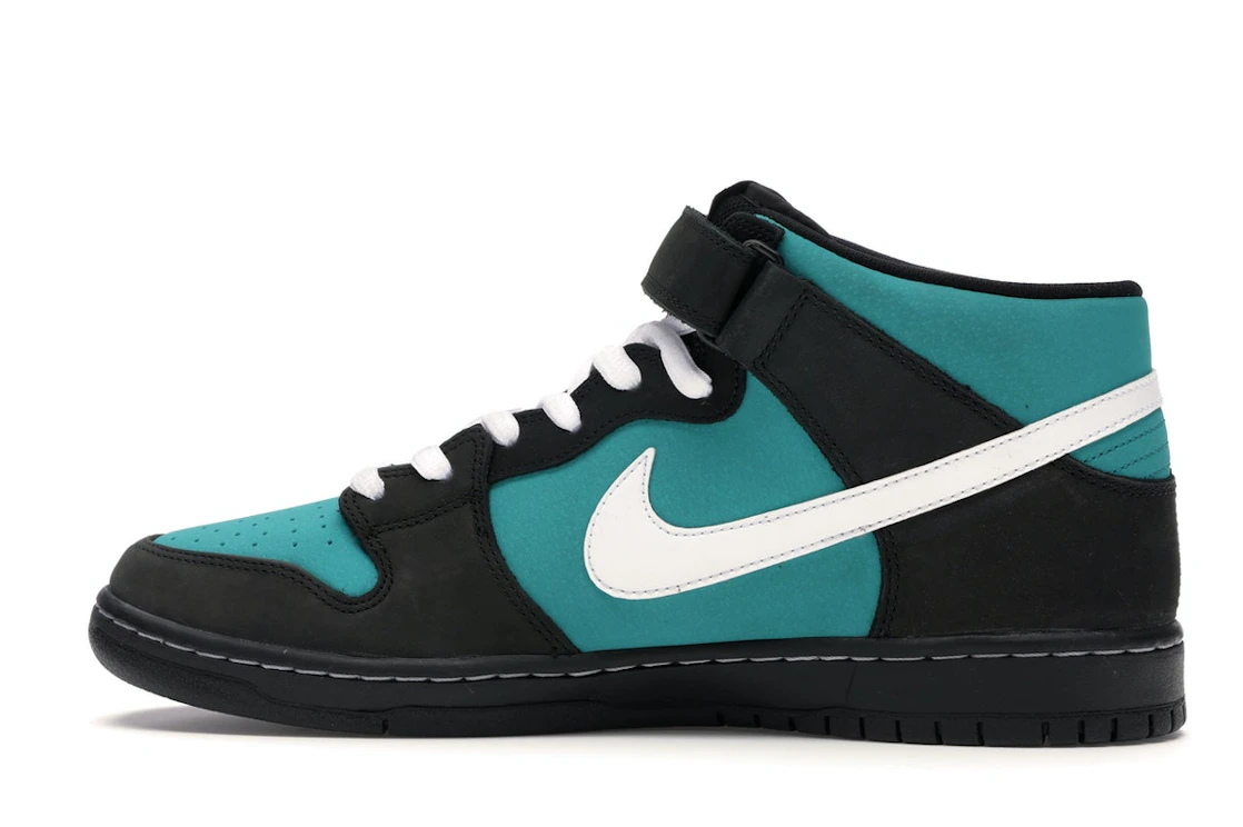 Vue 20 de Nike SB Dunk Mid Griffey