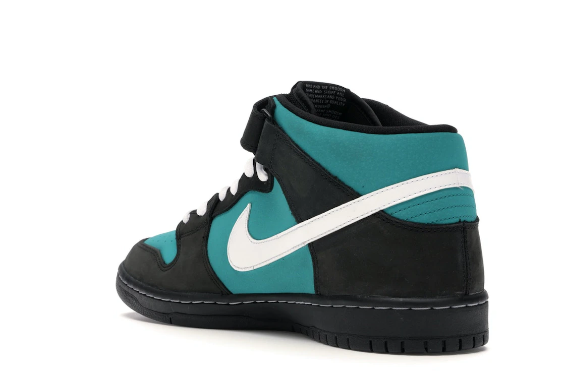 Vue 24 de Nike SB Dunk Mid Griffey