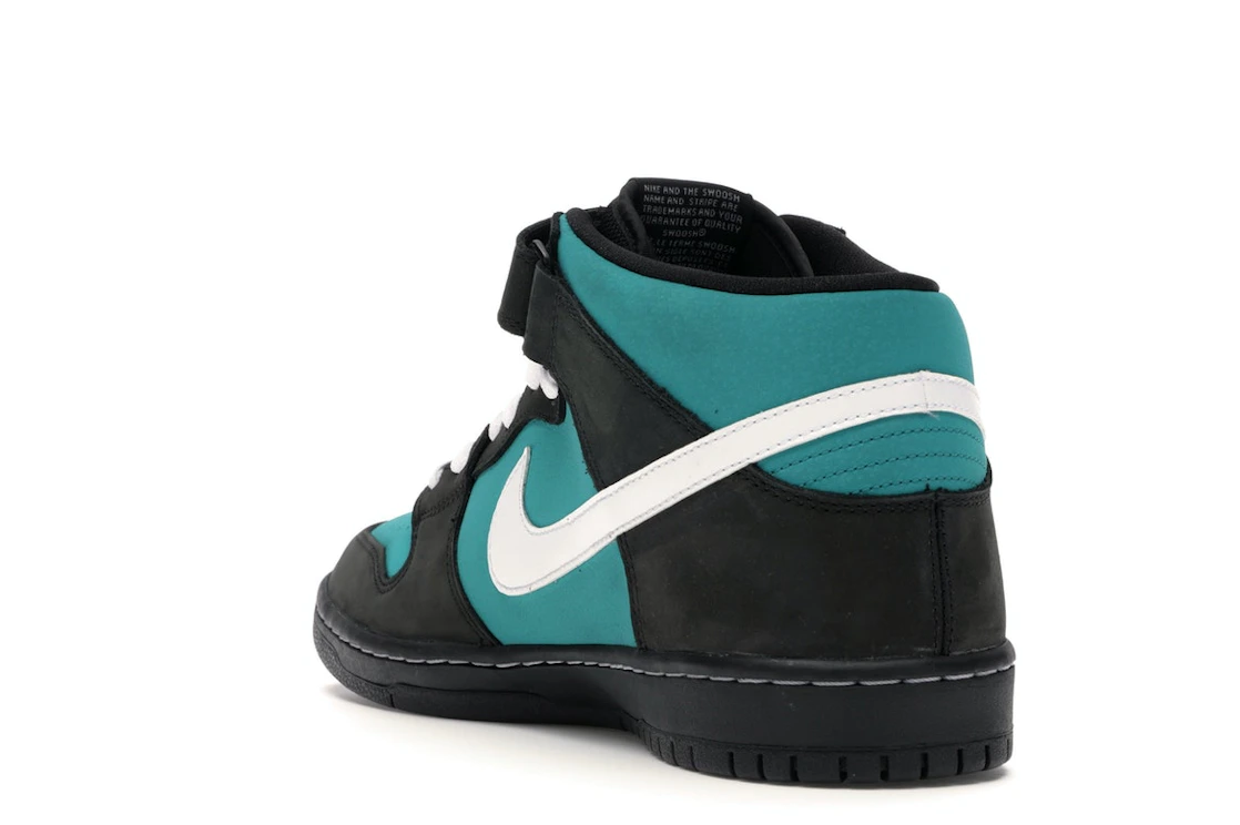 Vue 25 de Nike SB Dunk Mid Griffey