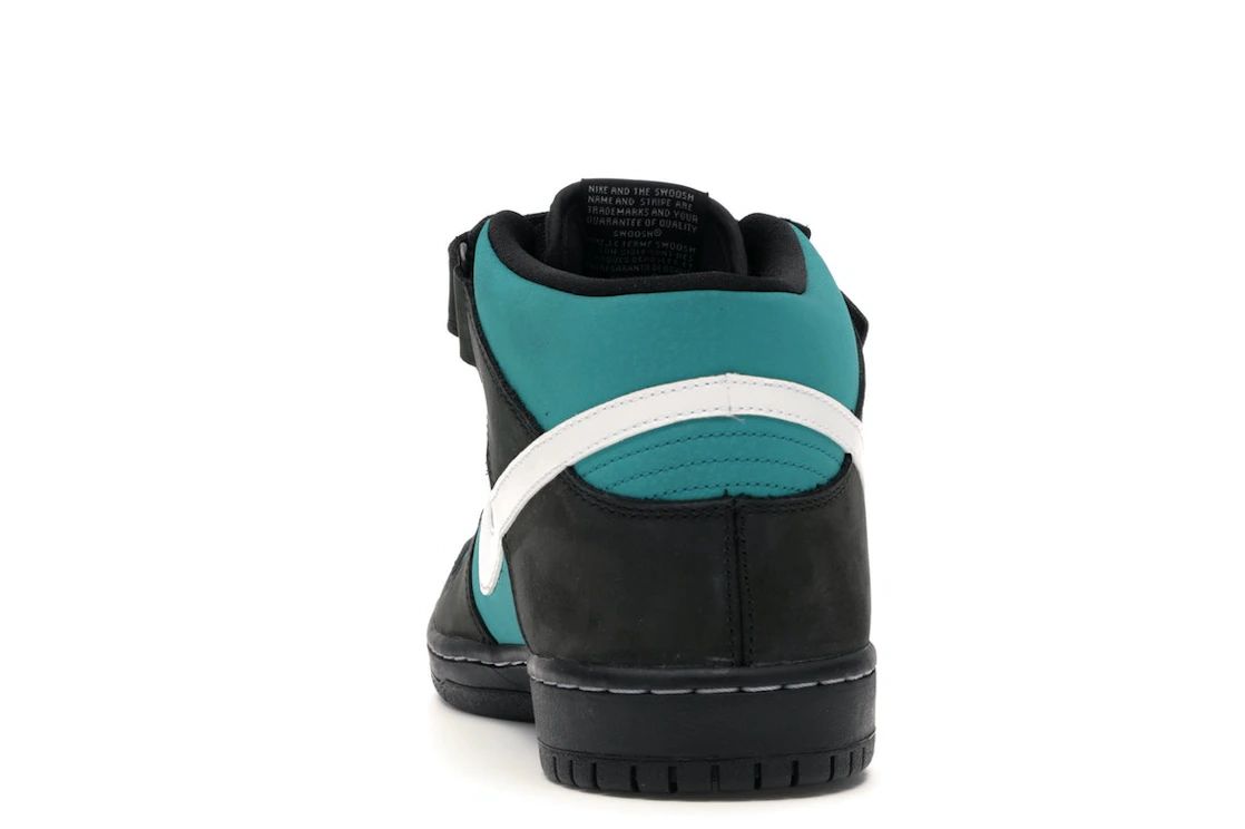 Vue 27 de Nike SB Dunk Mid Griffey