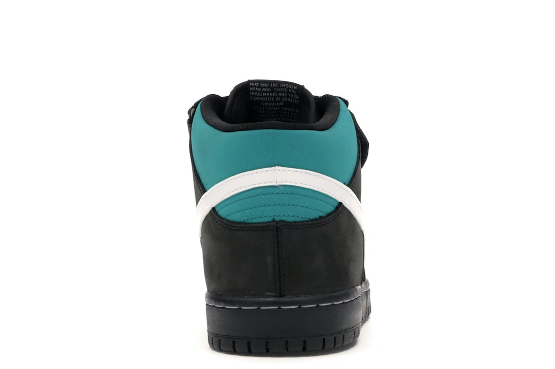 Vue 28 de Nike SB Dunk Mid Griffey