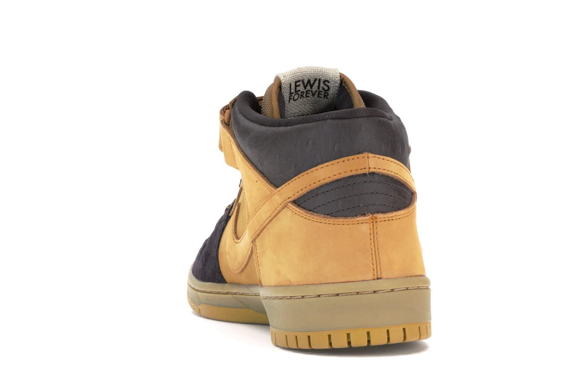 Vue 27 de Nike SB Dunk Mid Lewis Marnell