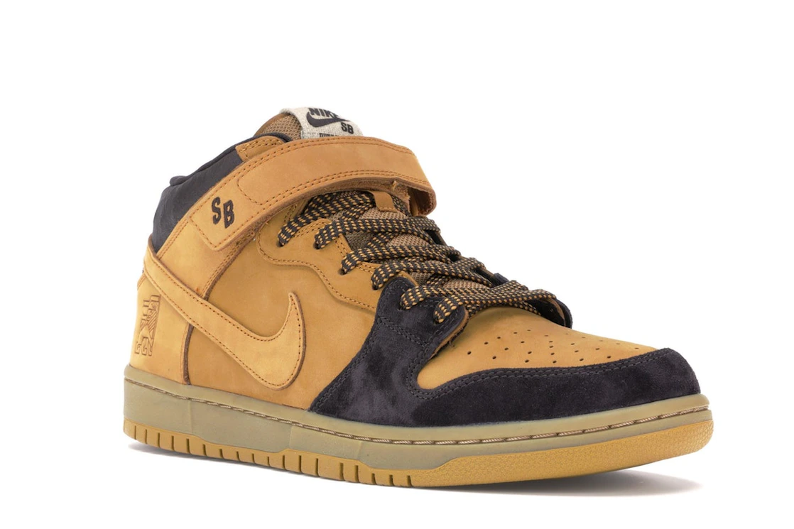 Vue 6 de Nike SB Dunk Mid Lewis Marnell
