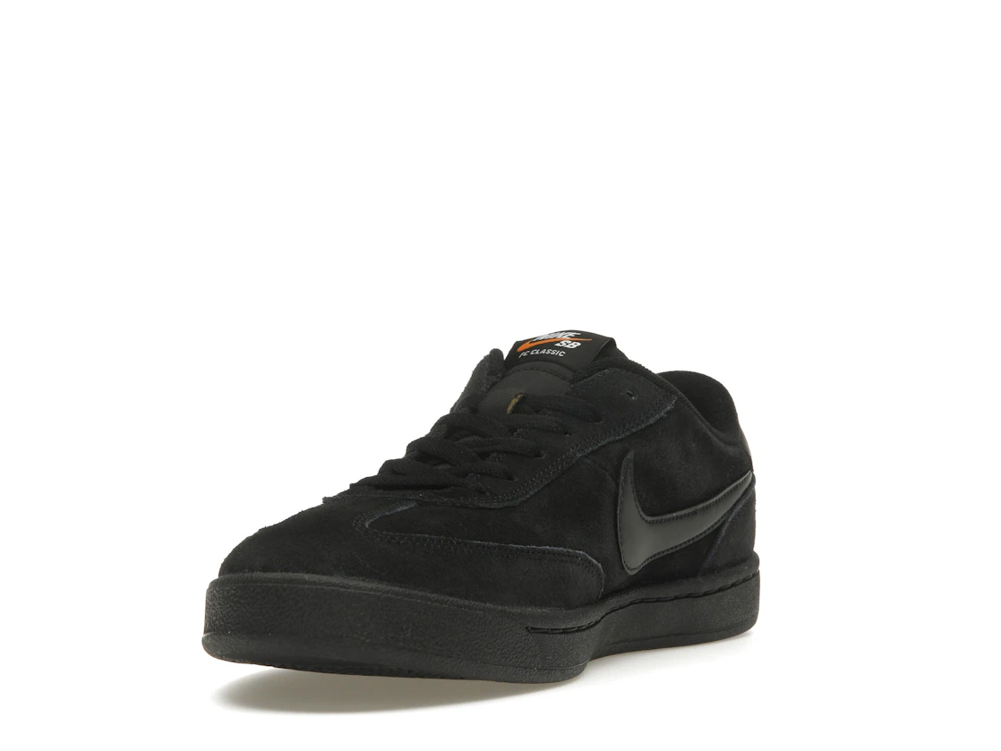 Vue 13 de Nike SB FC Classic Black