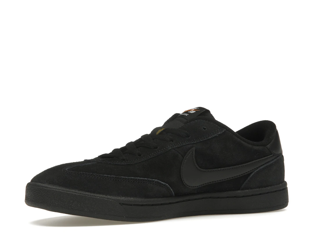 Vue 16 de Nike SB FC Classic Black