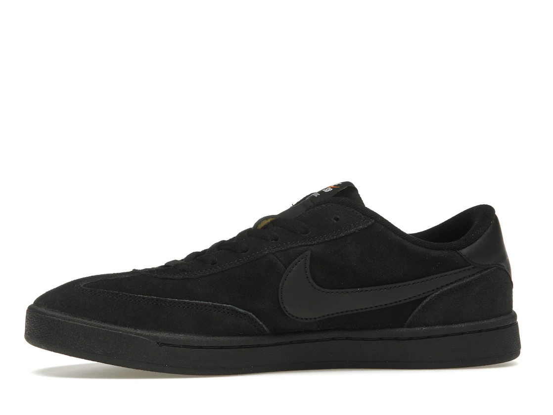 Vue 18 de Nike SB FC Classic Black