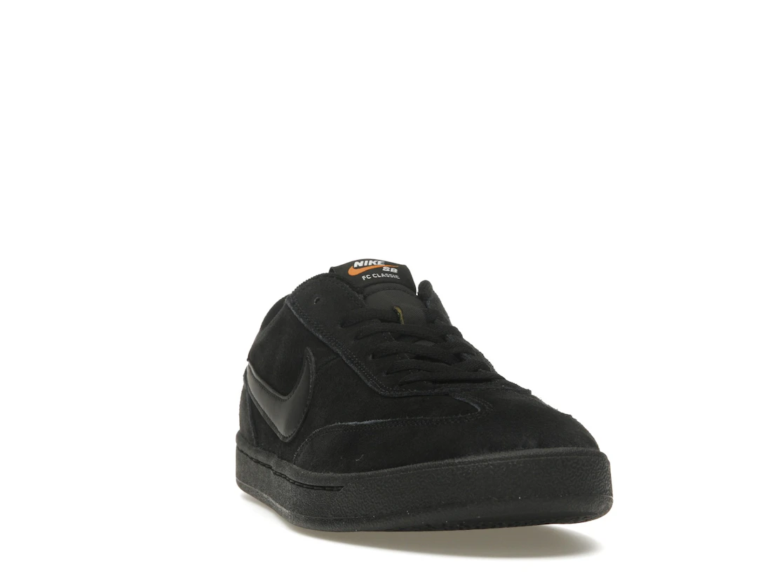 Vue 8 de Nike SB FC Classic Black