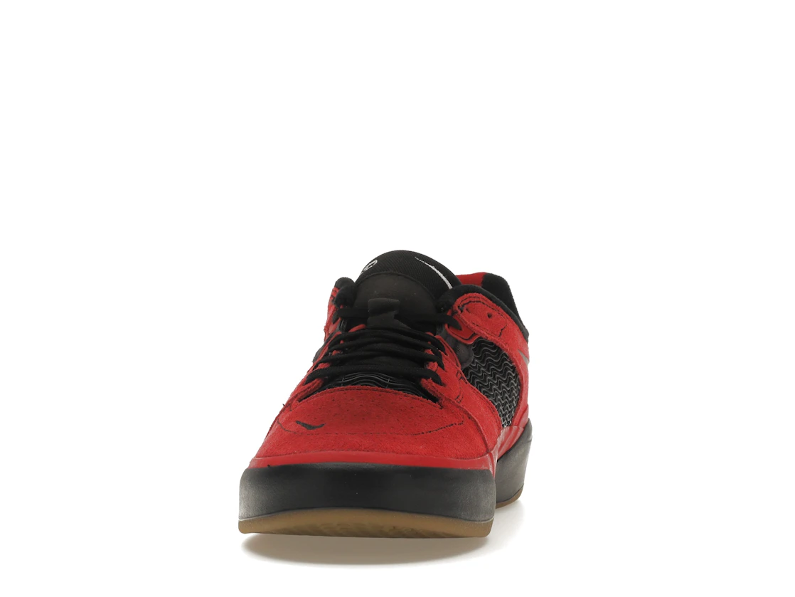 Vue 11 de Nike SB Ishod Wair Varsity Red Black Gum