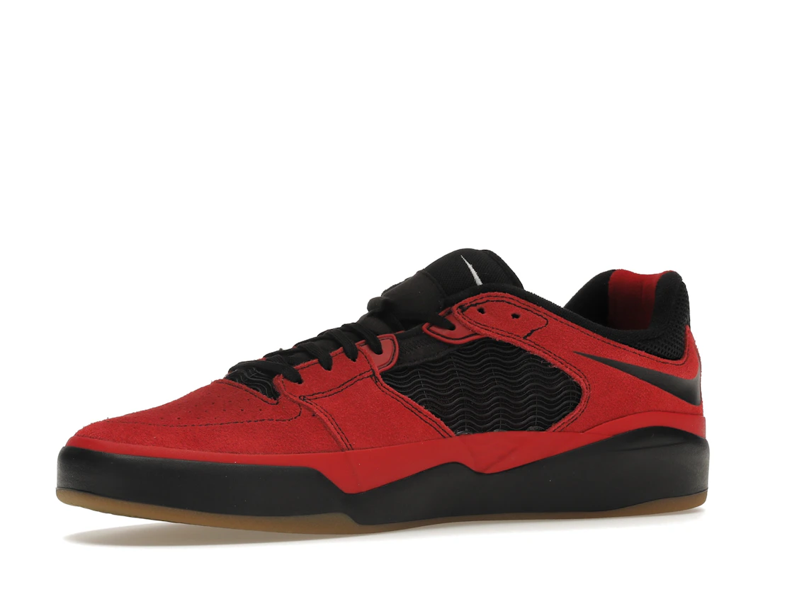 Vue 16 de Nike SB Ishod Wair Varsity Red Black Gum