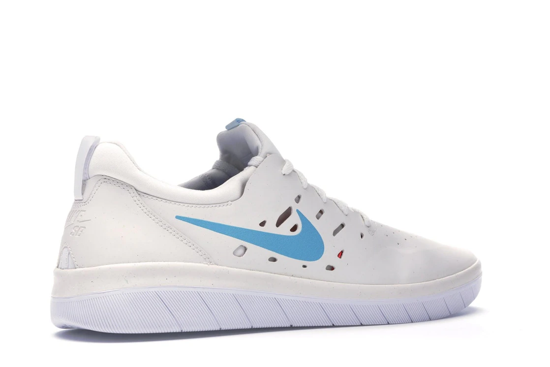 Vue 34 de Nike SB Nyjah Summit White Light Blue Fury