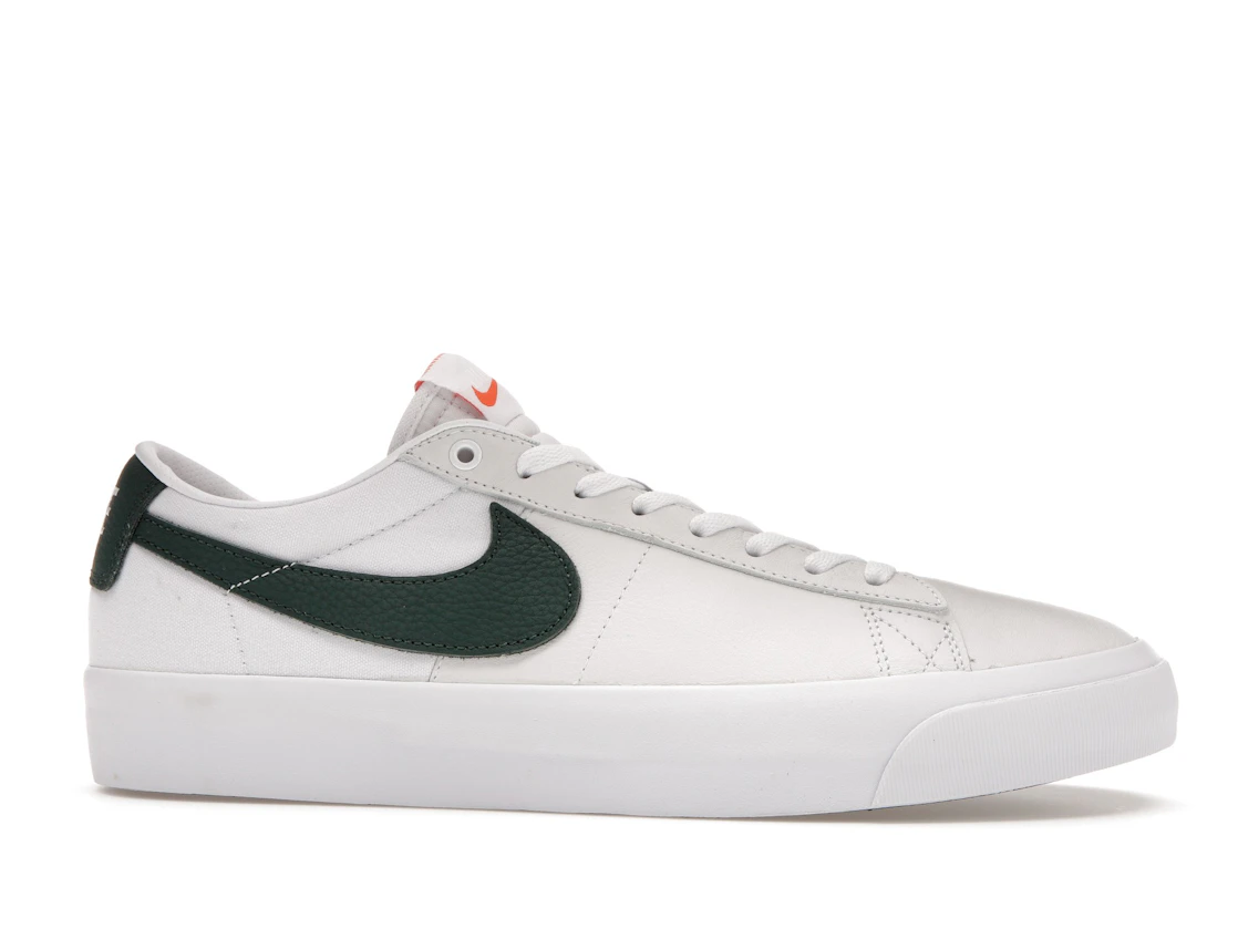 Vue 2 de Nike SB Zoom Blazer Low Pro GT ISO White Pro Green