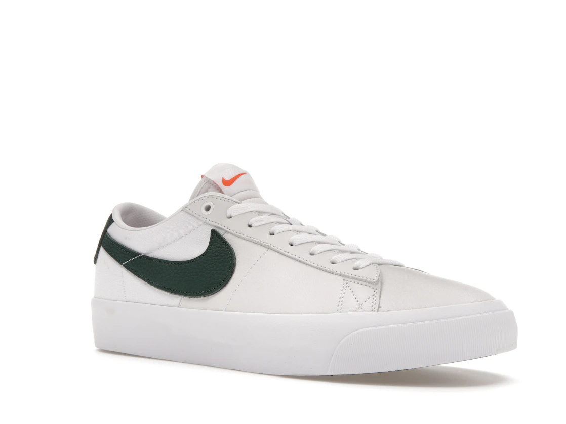 Vue 5 de Nike SB Zoom Blazer Low Pro GT ISO White Pro Green