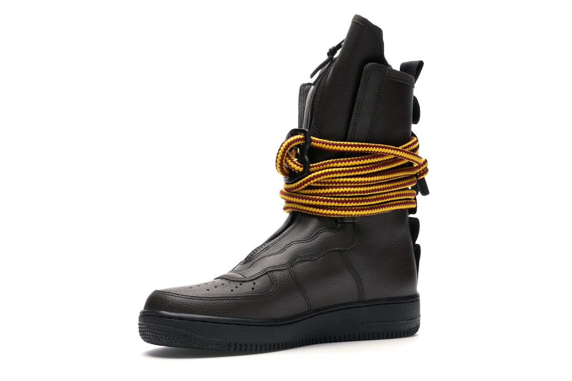 Vue 16 de Nike SF Air Force 1 High Beef and Broccoli Pack