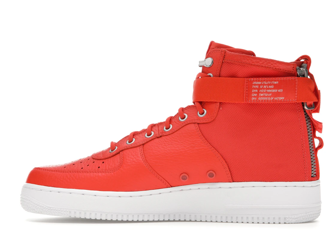 Vue 20 de Nike SF Air Force 1 Mid Team Orange