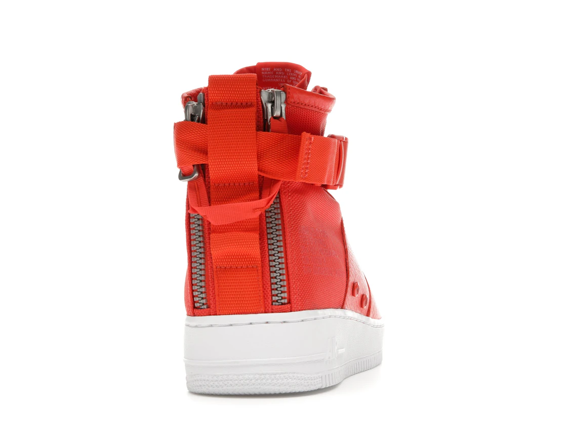 Vue 29 de Nike SF Air Force 1 Mid Team Orange