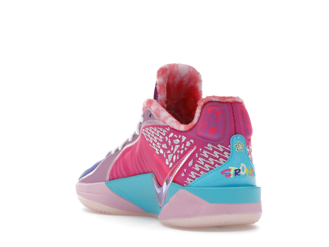 Vue 25 de Nike Sabrina 2 Doernbecher Sophia 