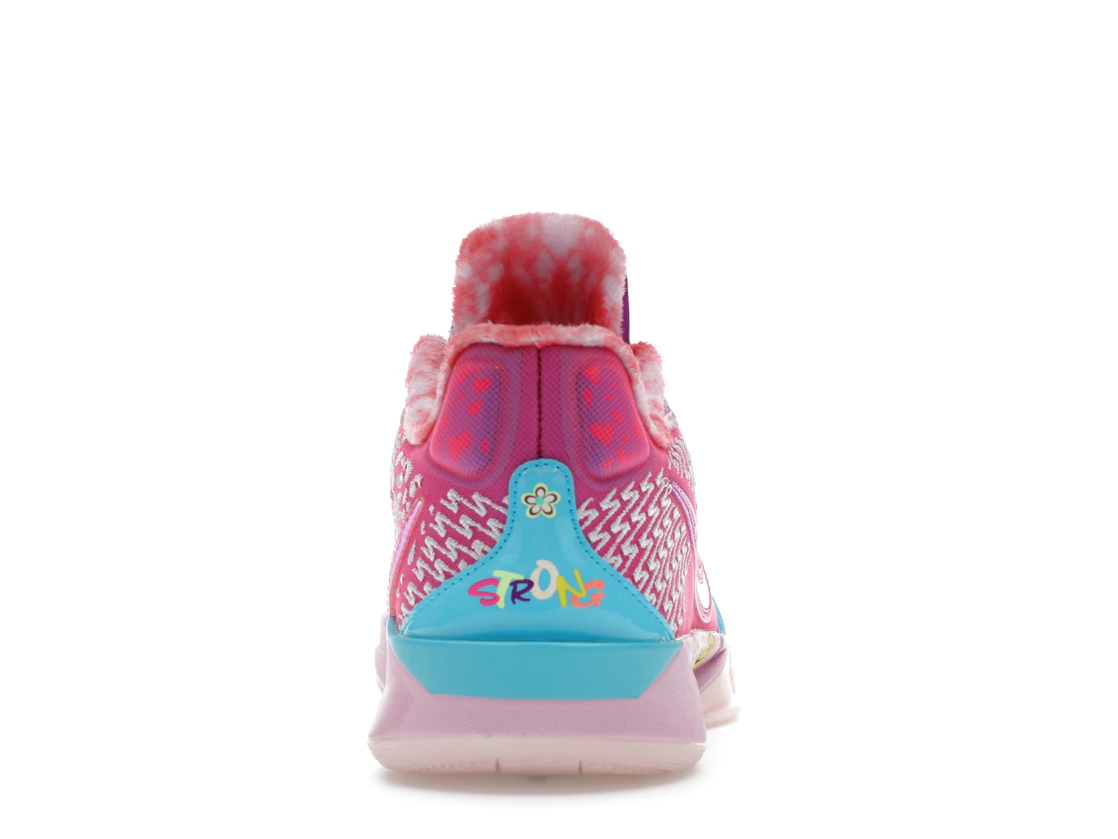 Vue 28 de Nike Sabrina 2 Doernbecher Sophia 