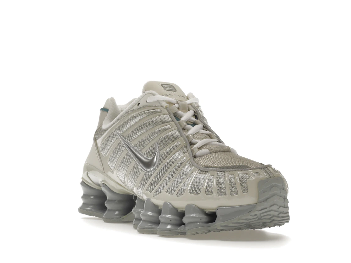 Vue 7 de Nike Shox TL Light Bone Metallic Silver Cool Grey