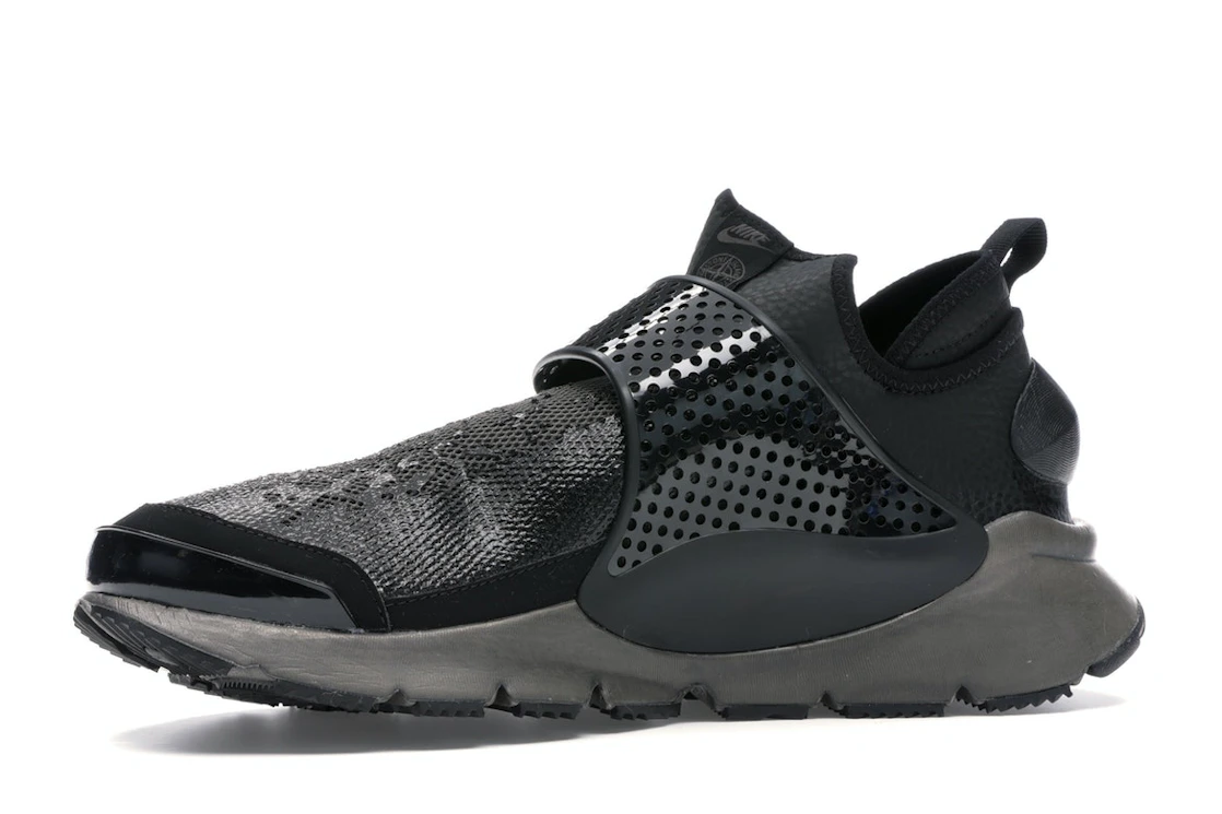 Vue 17 de Nike Sock Dart Mid Stone Island Black