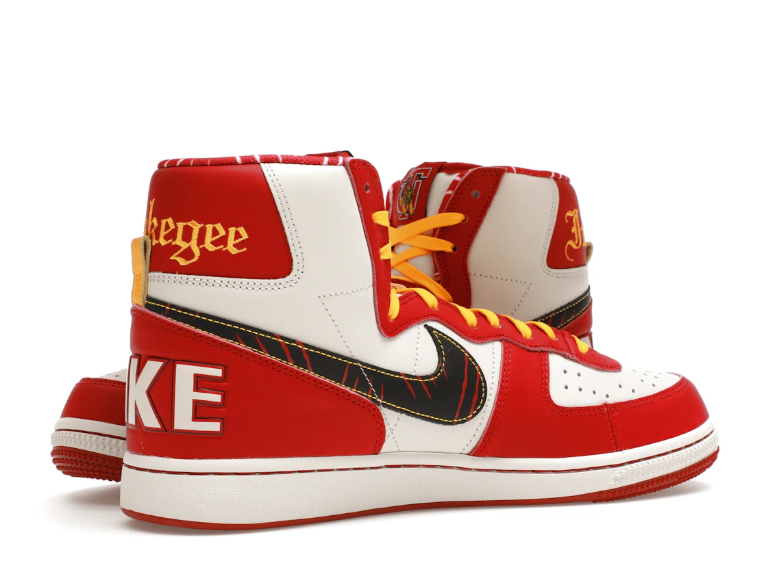 Vue 16 de Nike Terminator High Tuskegee University
