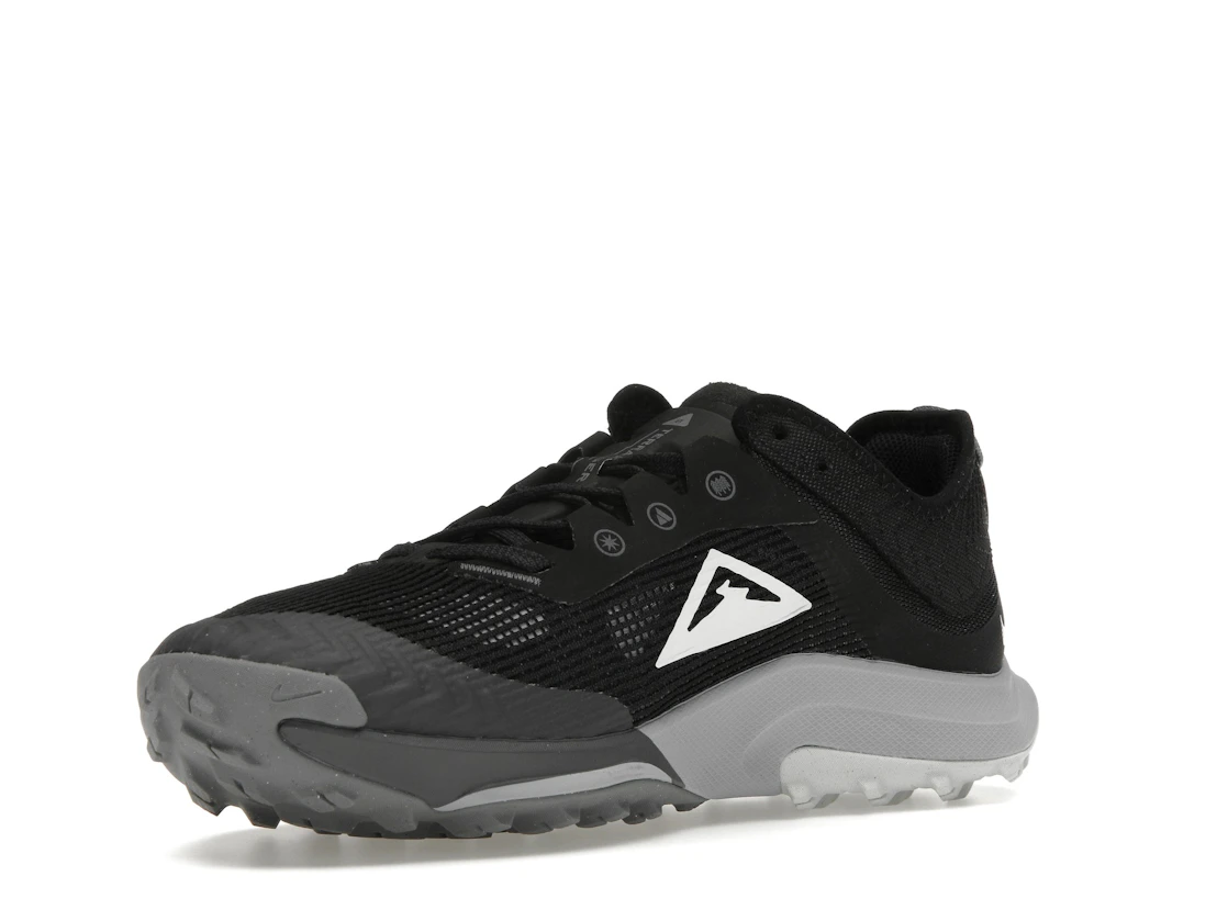 Vue 15 de Nike Terra Kiger 8 Black Anthracite Wolf Grey