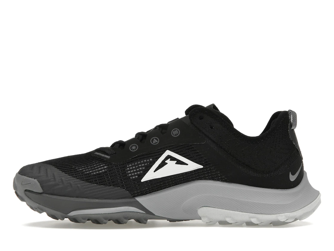 Vue 19 de Nike Terra Kiger 8 Black Anthracite Wolf Grey