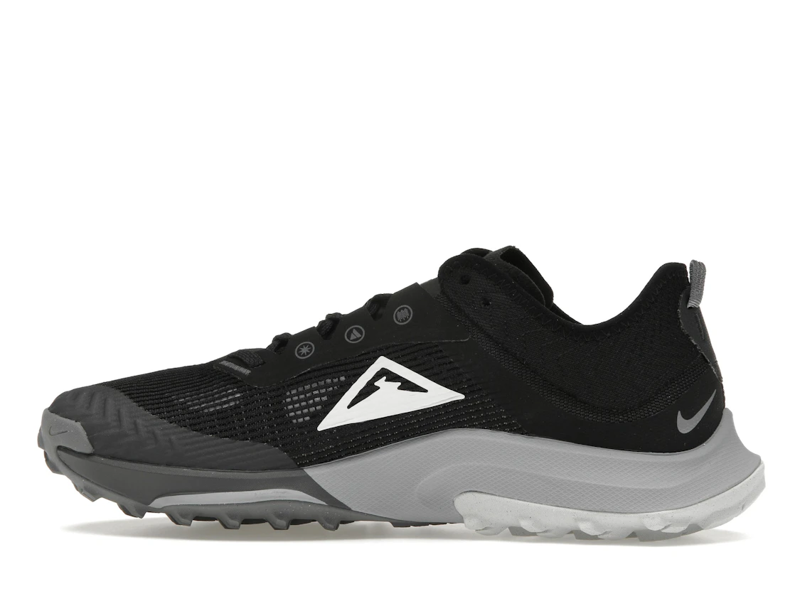Vue 20 de Nike Terra Kiger 8 Black Anthracite Wolf Grey