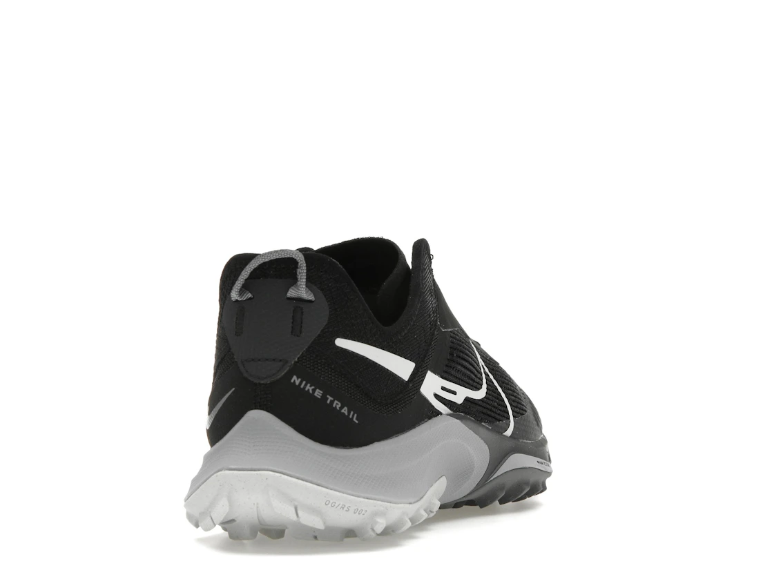Vue 30 de Nike Terra Kiger 8 Black Anthracite Wolf Grey