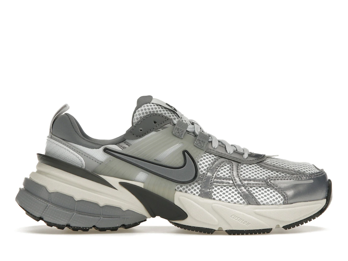 Vue 1 de Nike V2K Run Pure Platinum Wolf Grey 
