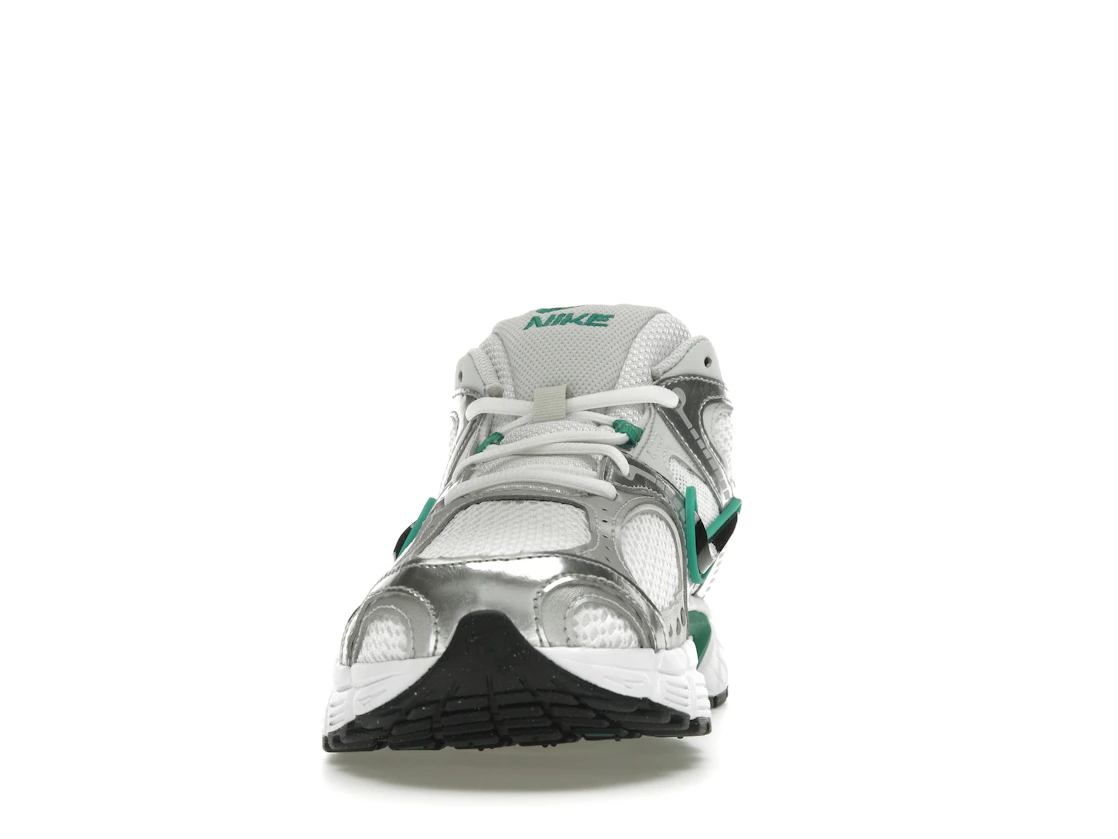 Vue 11 de Nike V5 RNR White Malachite
