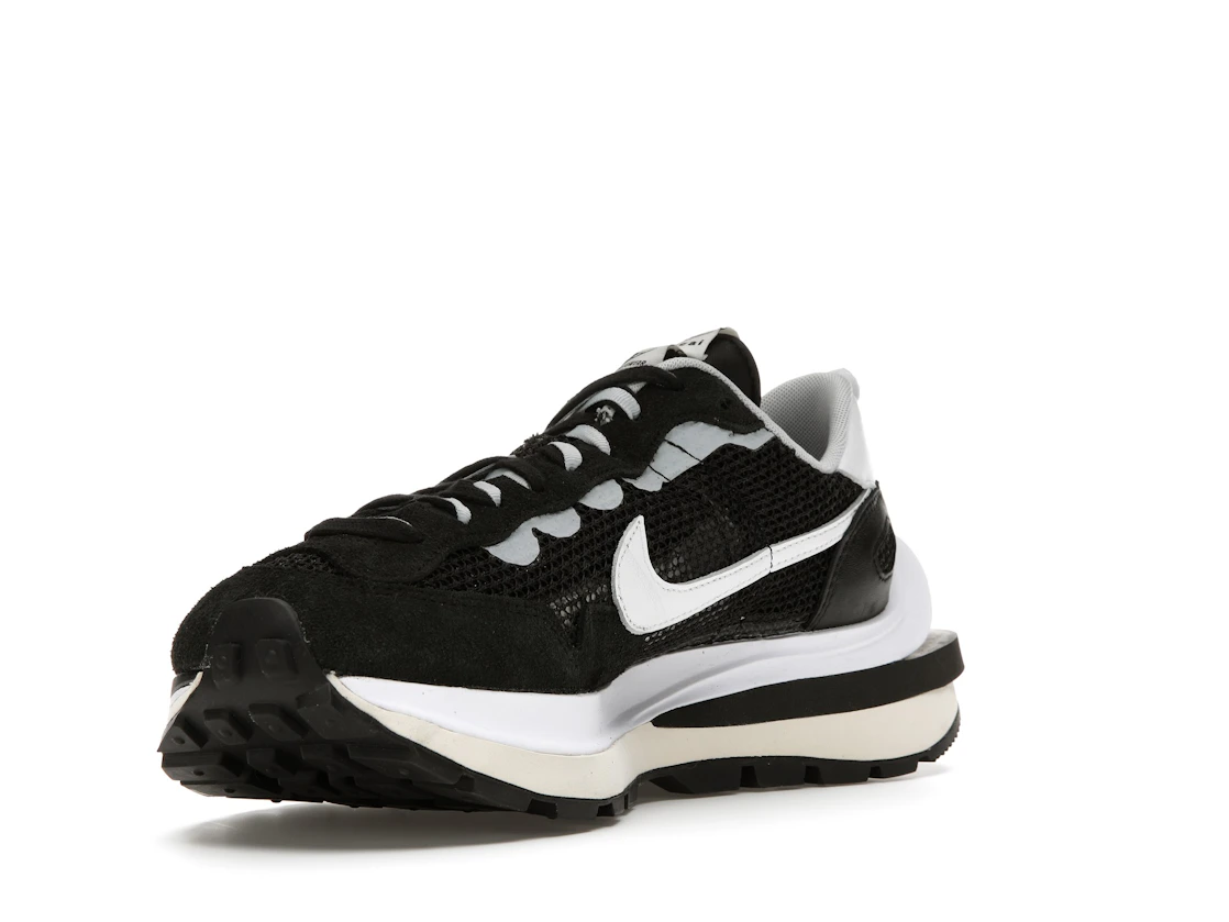 Vue 14 de Nike Vaporwaffle sacai Black White