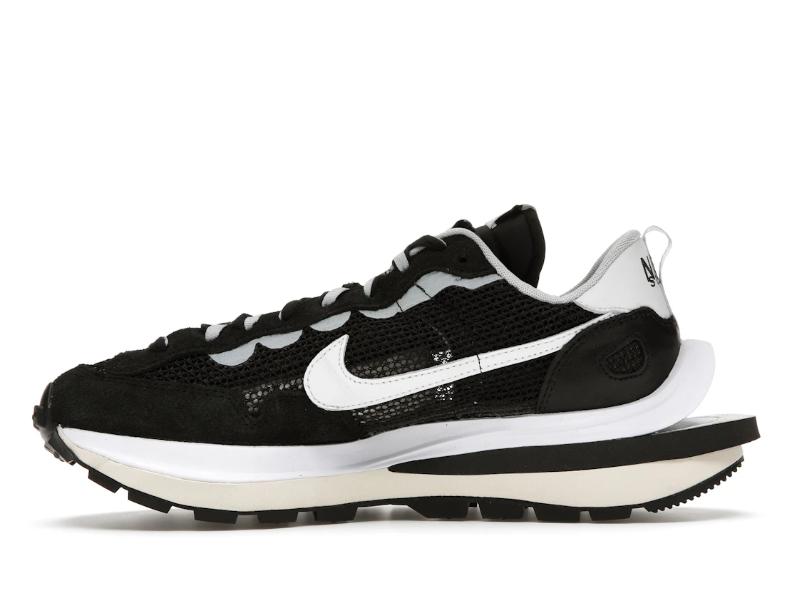 Vue 19 de Nike Vaporwaffle sacai Black White