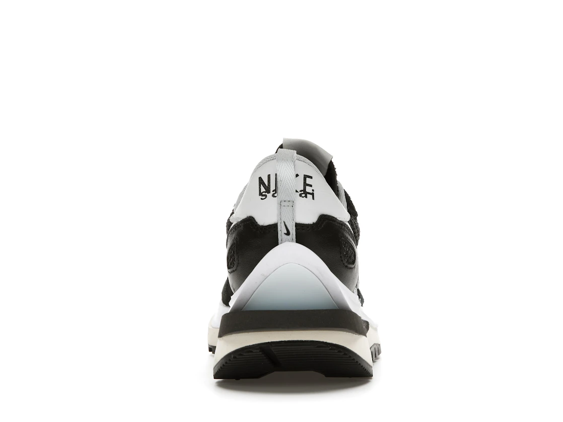 Vue 28 de Nike Vaporwaffle sacai Black White