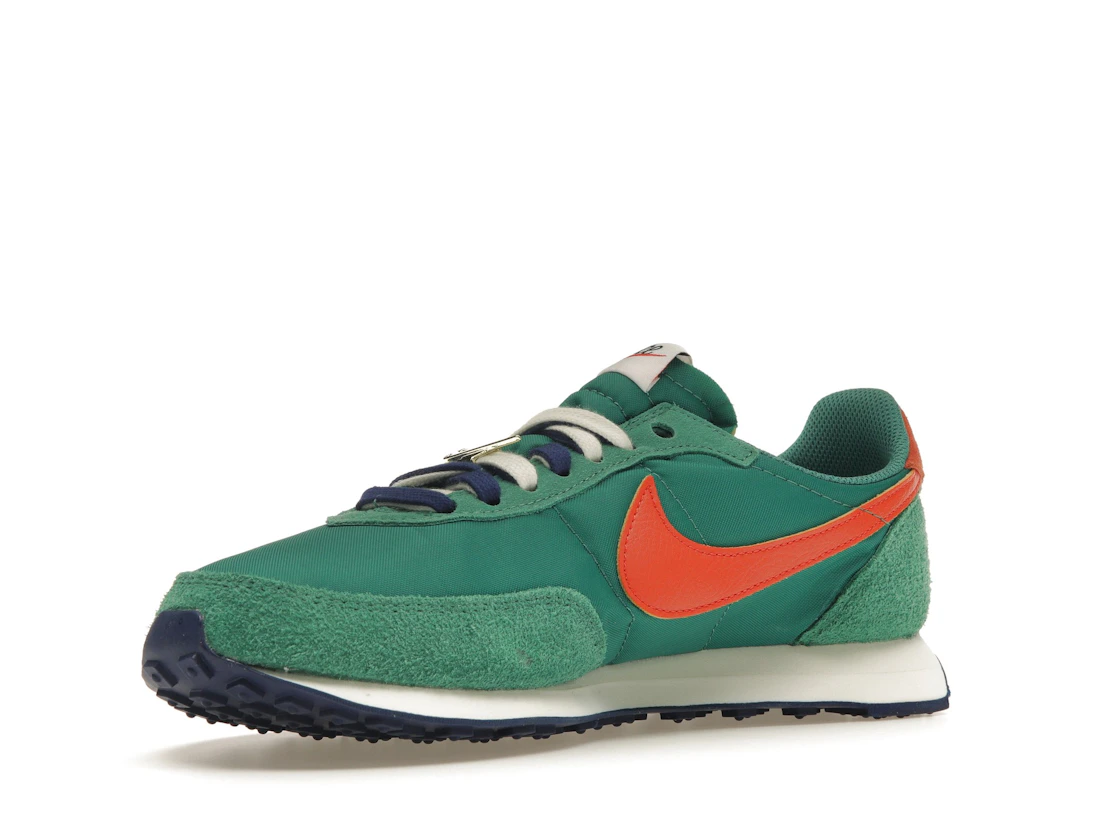 Vue 15 de Nike Waffle Trainer 2 First Use Green Noise