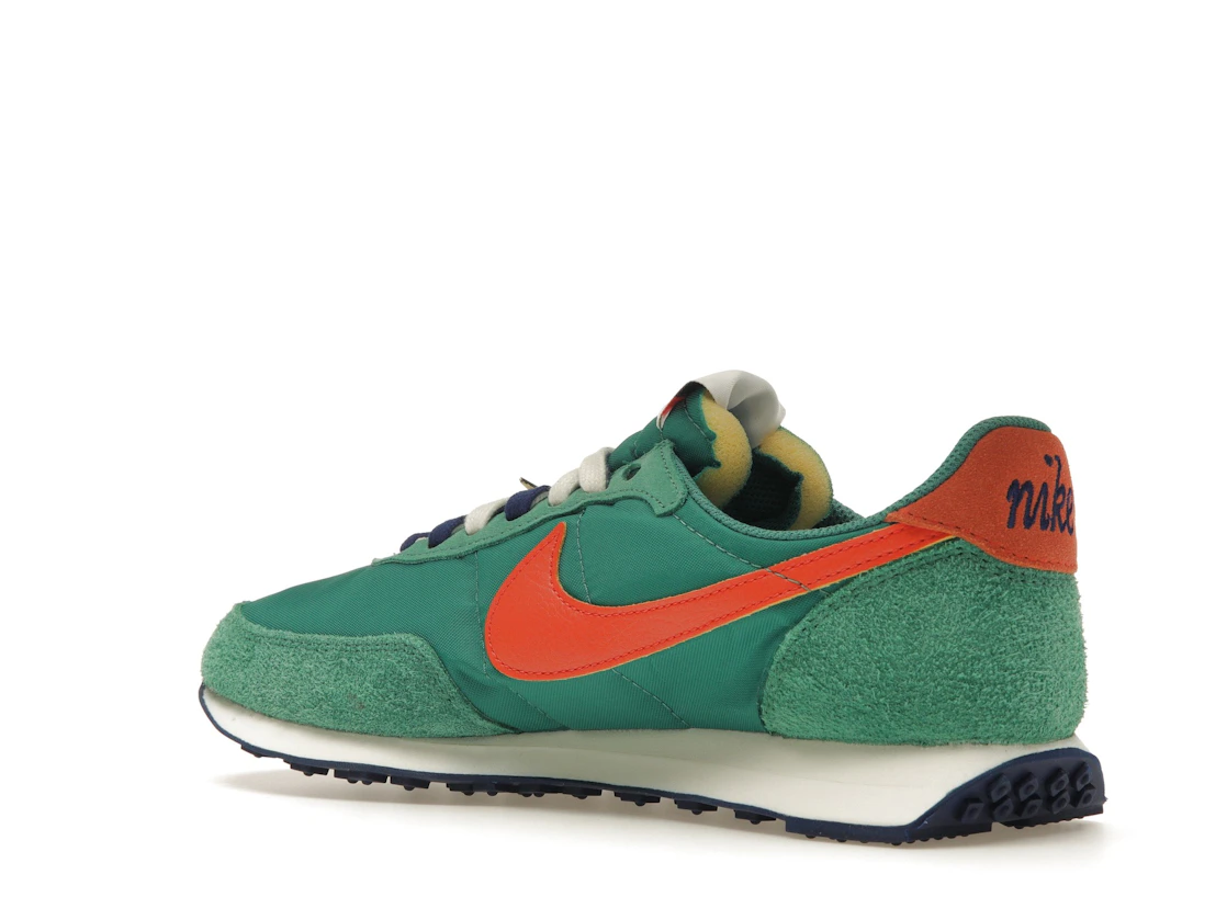 Vue 23 de Nike Waffle Trainer 2 First Use Green Noise