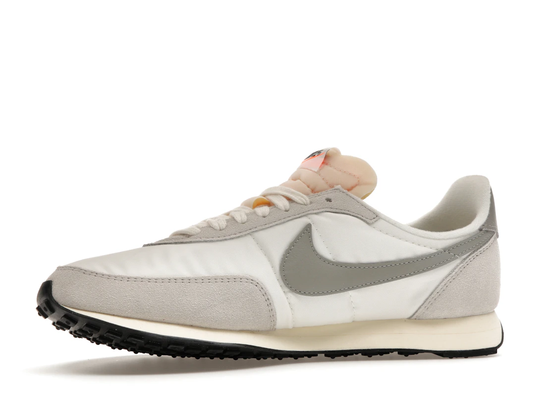 Vue 17 de Nike Waffle Trainer 2 Sail Lightbone