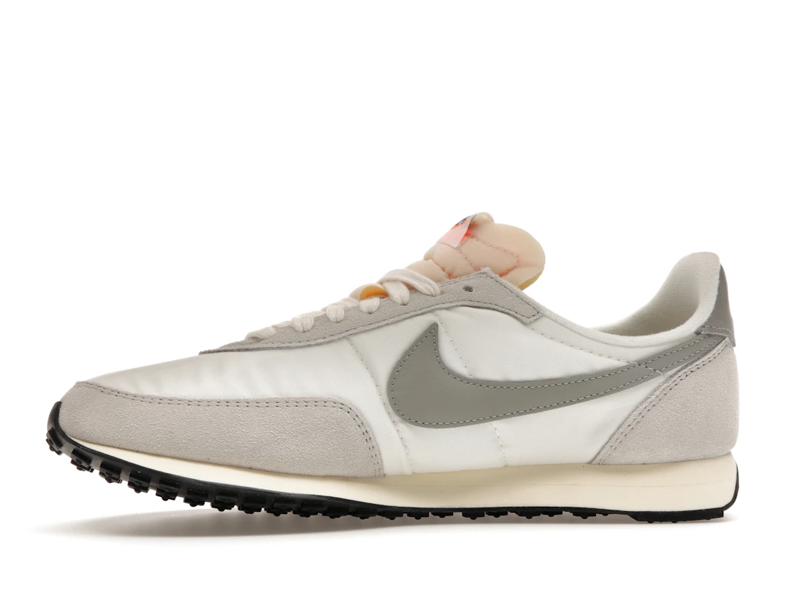 Vue 18 de Nike Waffle Trainer 2 Sail Lightbone