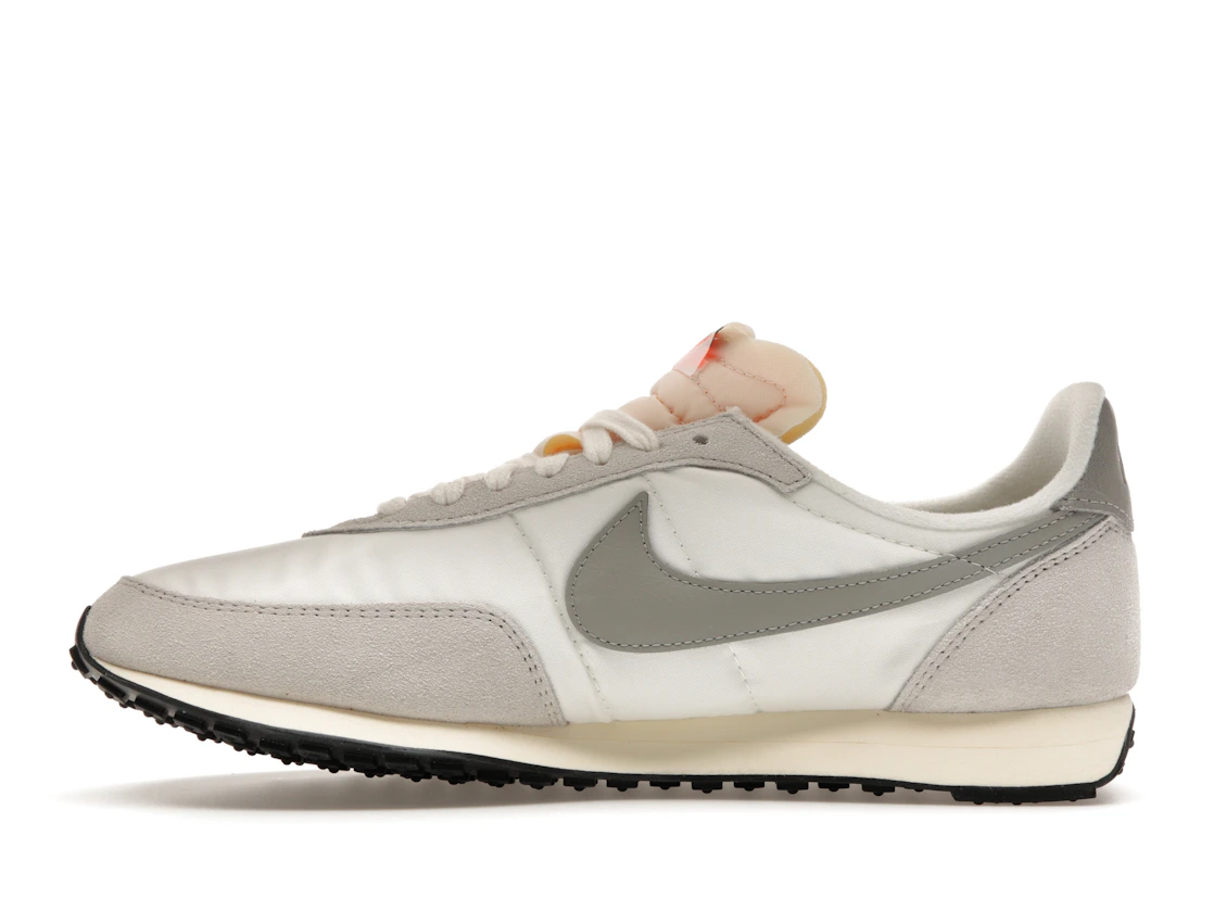 Vue 19 de Nike Waffle Trainer 2 Sail Lightbone