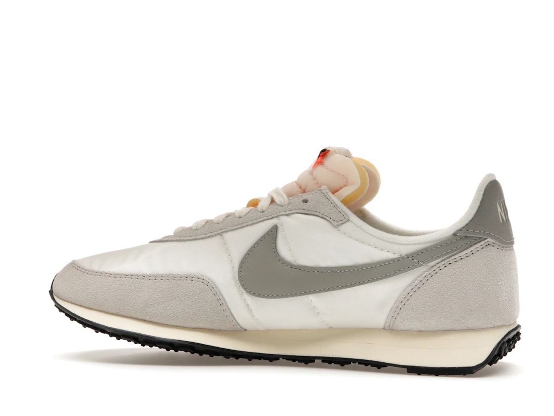 Vue 21 de Nike Waffle Trainer 2 Sail Lightbone